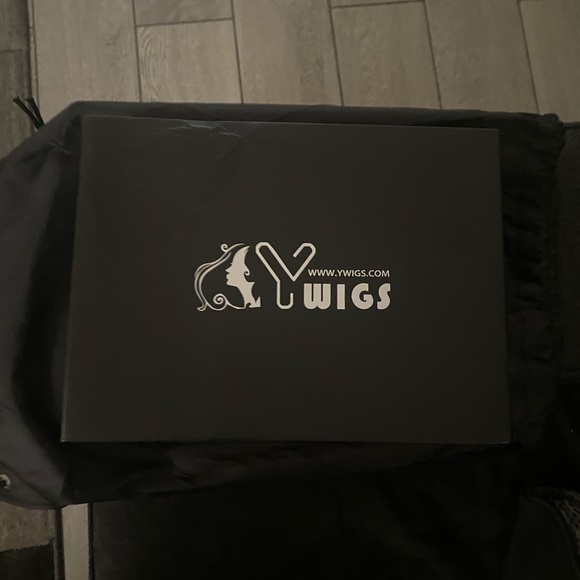 Human Hair Tape in Extensions - Picture 4 of 6